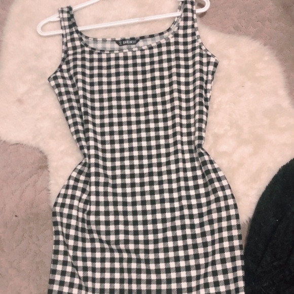 Dress - Picture 1 of 1